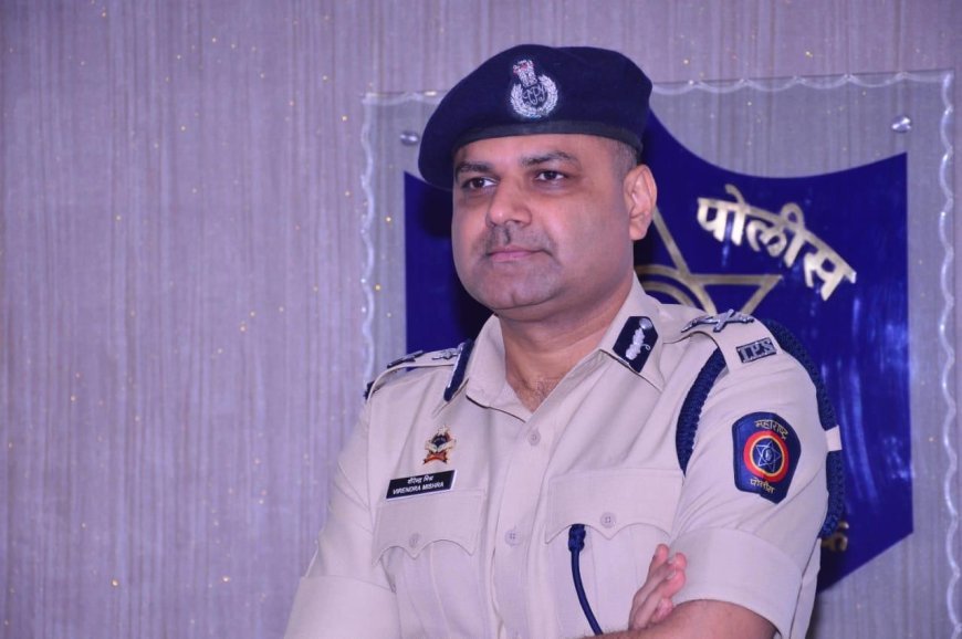 विशेष पुलिस महानिरीक्षक ने ग्रामीण पुलिस के साथ ली गणेश उत्सव की समीक्षा बैठक