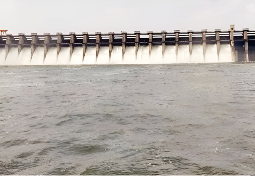 जयकवाड़ी के 18 गेट खोले, पानी छोड़ा