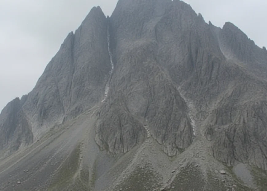 सोनम वांगचुक की गिरफ्तारी: लद्दाख पुलिस की 'पाकिस्तान लिंक' की जाँच