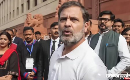 संसद में रेणुका चौधरी के कुत्ते पर विवाद: राहुल गांधी बोले, 'पालतू जानवर बाहर नहीं, अंदर हैं'