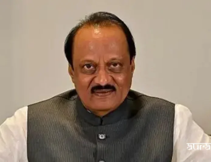 BBC Crisis 2026: "गंभीर खतरे में है बीबीसी" - महानिदेशक टिम डेवी की चेतावनी, लाइसेंस फीस मॉडल में बड़े बदलाव की तैयारी