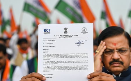 बंगाल चुनाव: ममता को बड़ा झटका, TMC प्रत्याशी का नामांकन रद्द